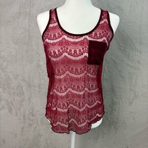 Iris Basic Burgundy Lace Tank Top Size S